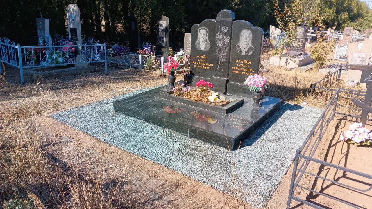 Мемориальный комплекс, изготовленный мастерской АБДАЛ